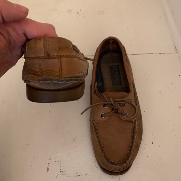 Tan leather Sperry boat shoes size 7 - Picture 4 of 4